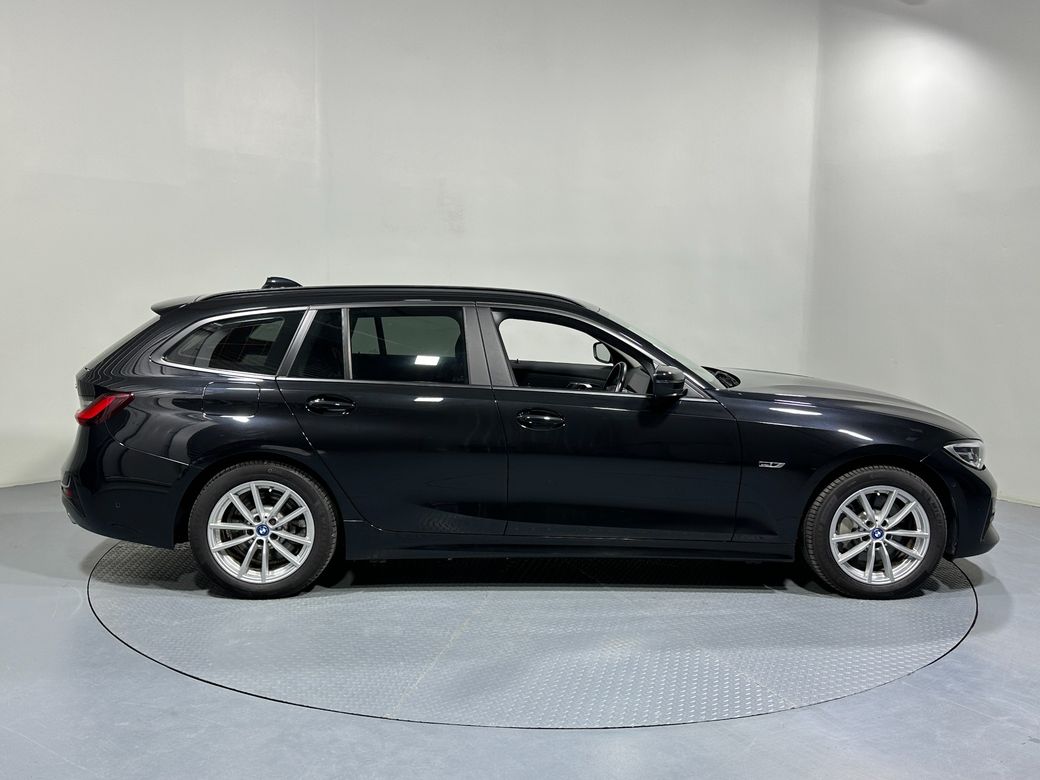 2022 BMW 3 Series