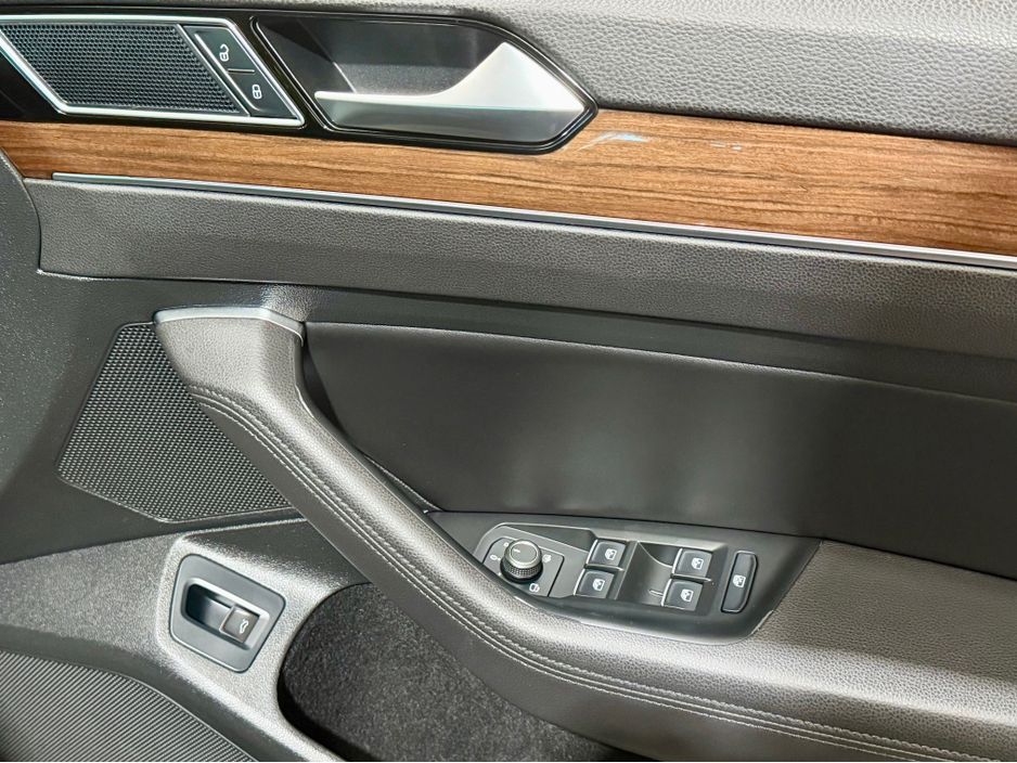 2019 Volkswagen Passat