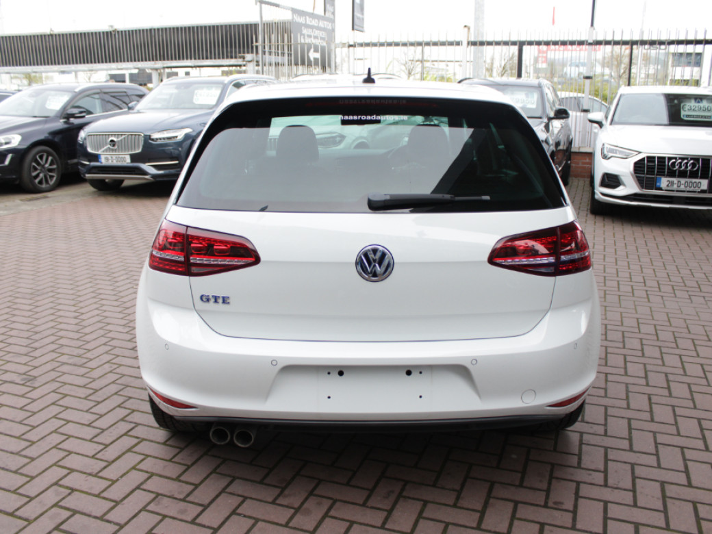 2016 Volkswagen Golf