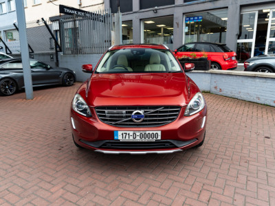 2017 Volvo XC60