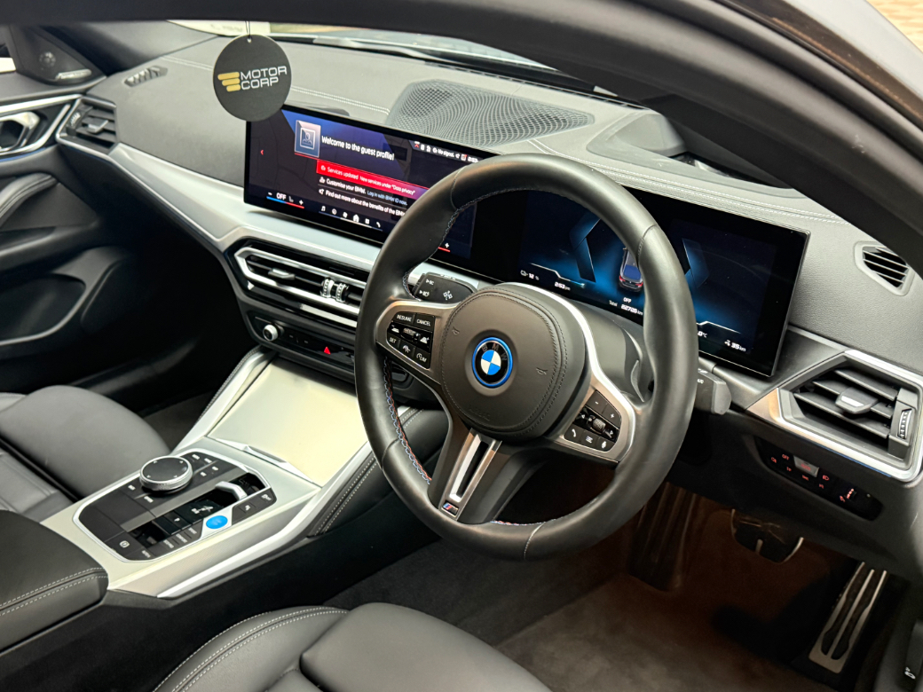 2024 BMW i4