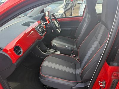 2014 Volkswagen up!