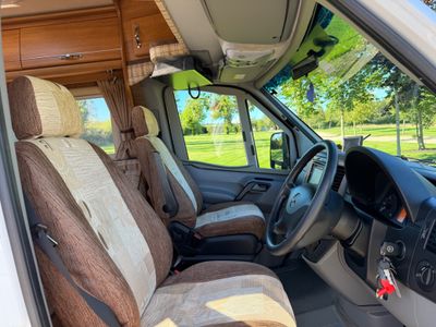 2010 AUTOSLEEPER  DEVON LOW PROFILE R.H.D AUTOMATIC 