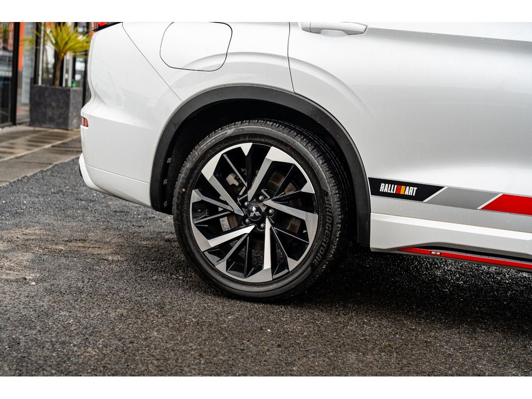 2023 Mitsubishi Outlander