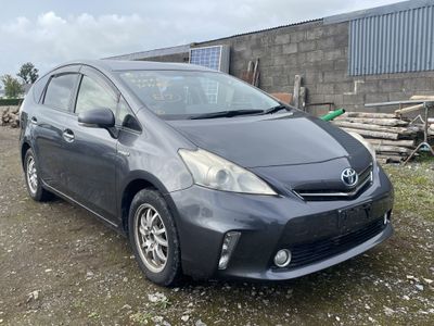 2014 Toyota Prius Alpha