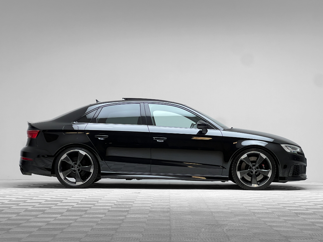 2019 Audi RS3
