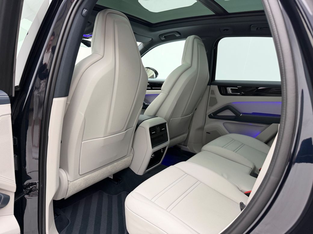 2022 Porsche Cayenne