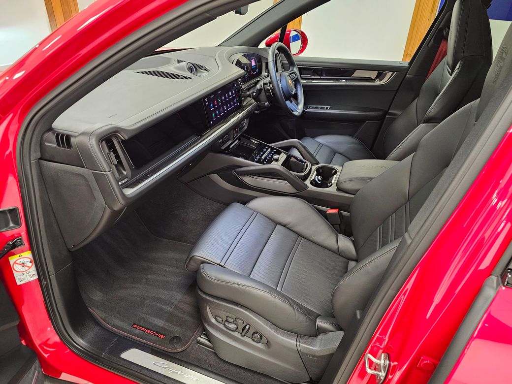 2024 Porsche Cayenne