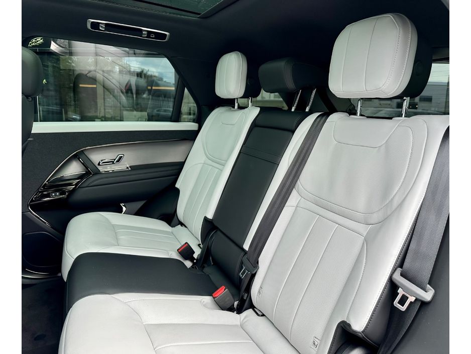 2026 Land Rover Range Rover Sport