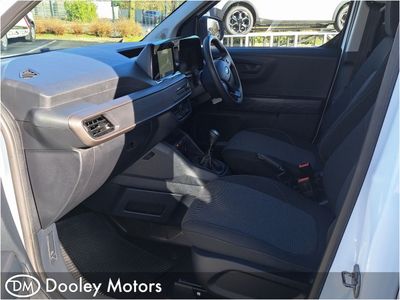 2024 Ford Transit Courier