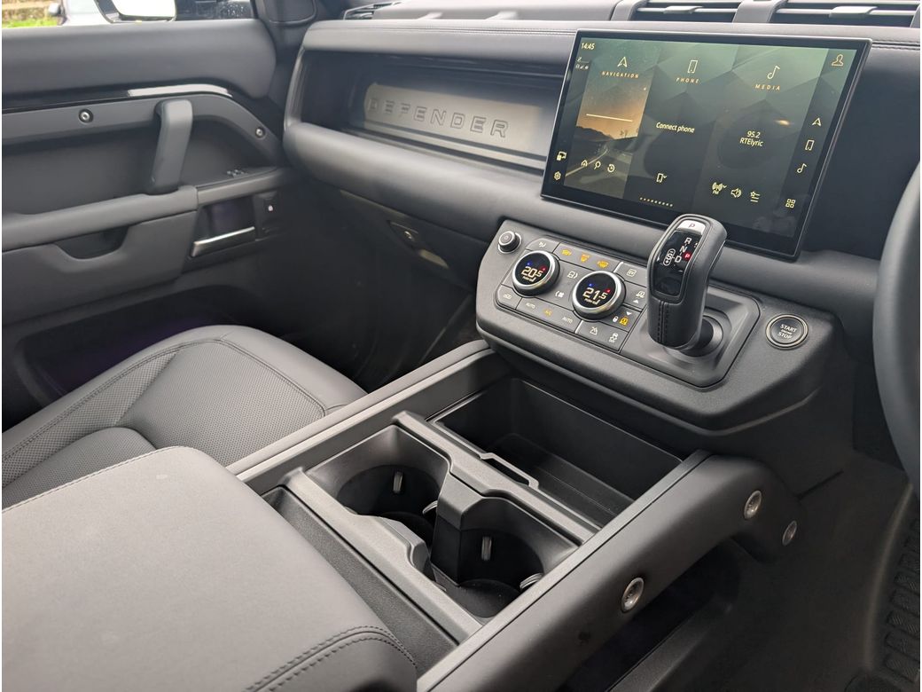 2025 Land Rover Defender