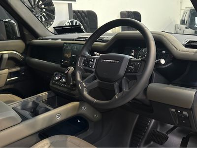 2025 Land Rover Defender