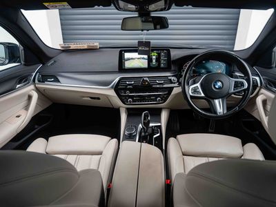 2022 BMW 5 Series
