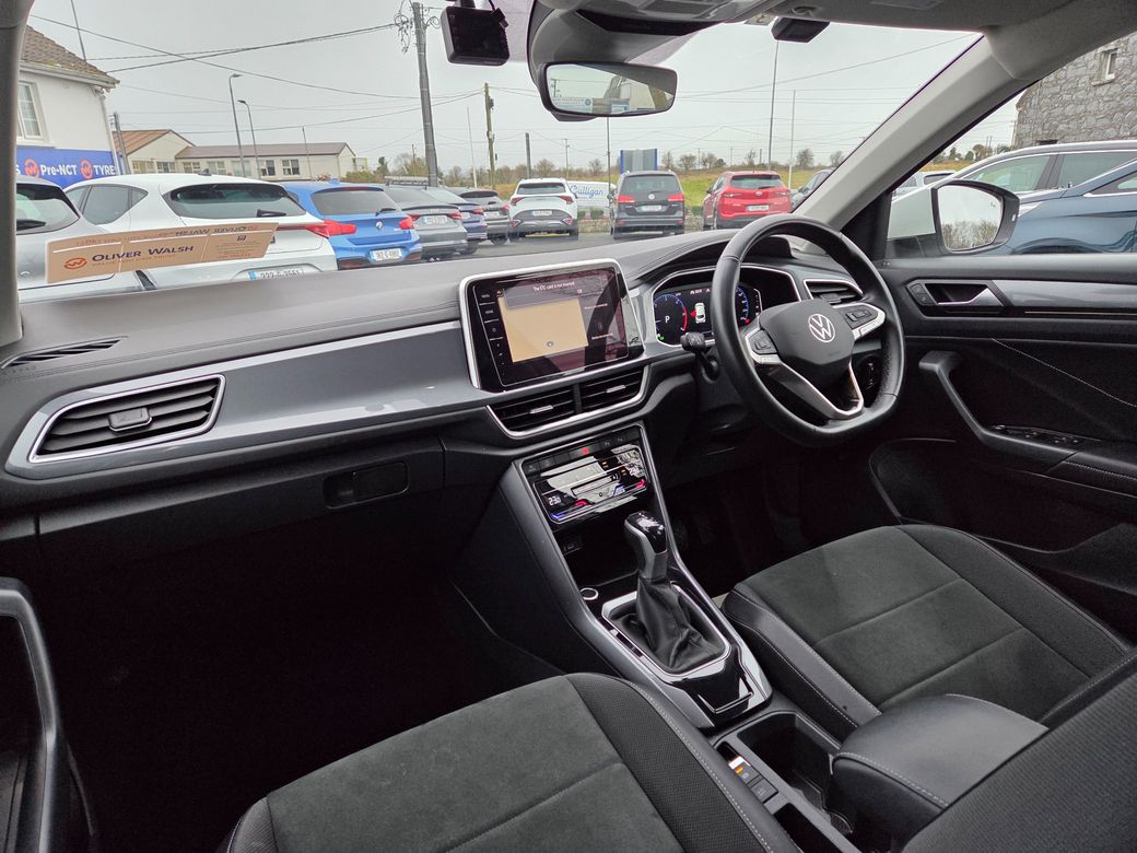 2023 Volkswagen T-Roc