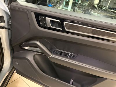 2022 Porsche Cayenne