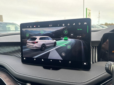 2027 Skoda Superb
