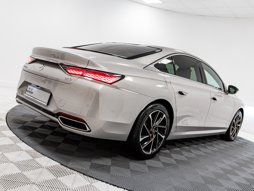 2022 DS Automobiles DS 9