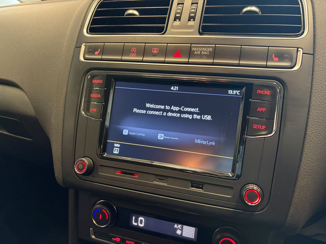 2017 Volkswagen Polo