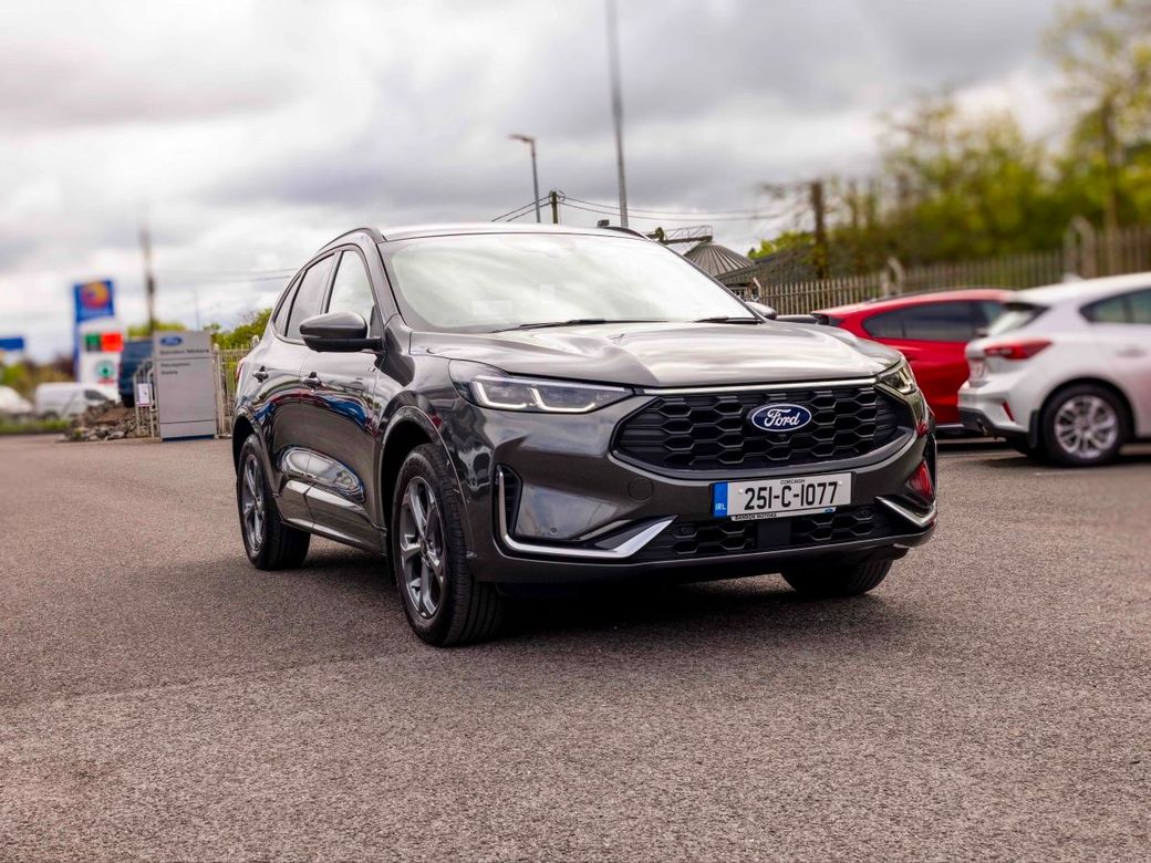 2025 Ford Kuga