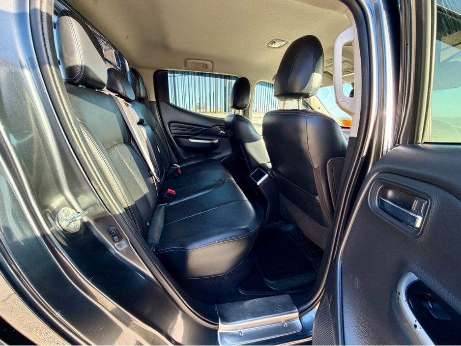 2020 Mitsubishi L200