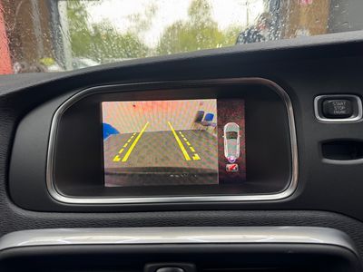 2017 Volvo V40