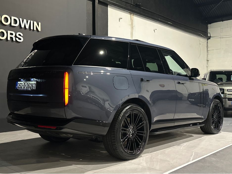 2025 Land Rover Range Rover