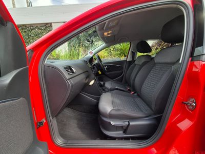 2016 Volkswagen Polo