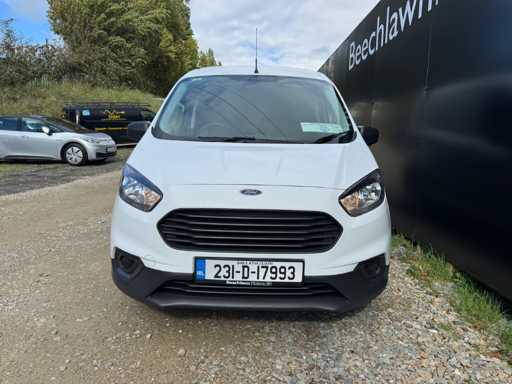 2023 Ford Transit Courier