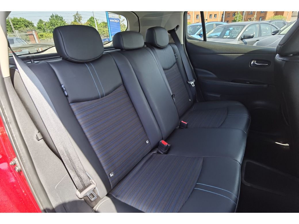 2022 Nissan Leaf