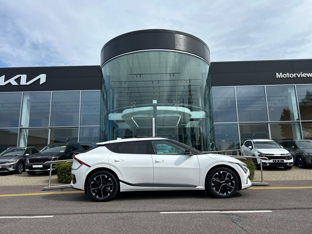 2025 Kia EV6