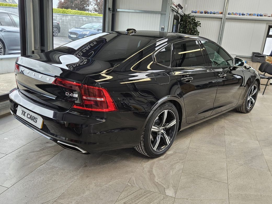 2018 Volvo S90