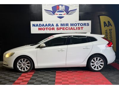 2015 Volvo V40