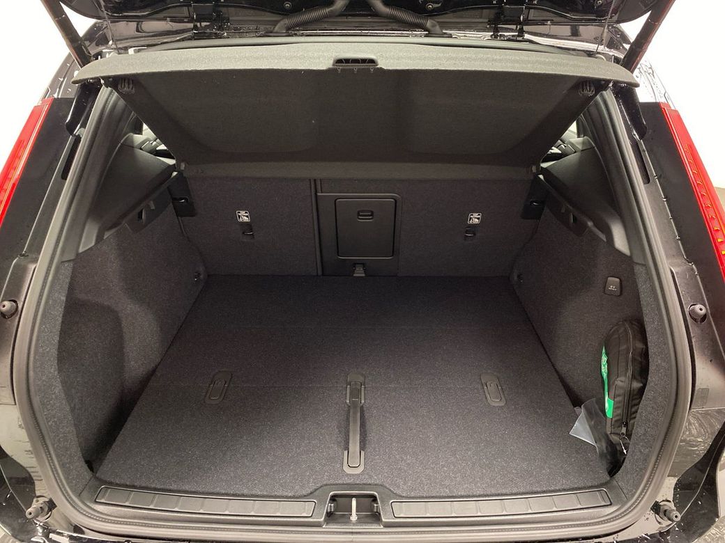 2026 Volvo XC40