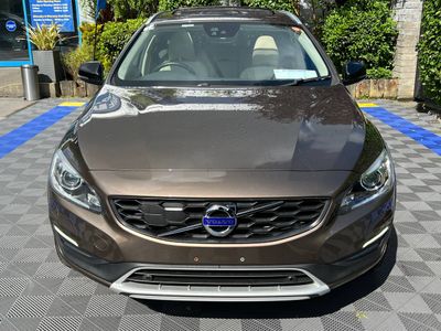2017 Volvo V60