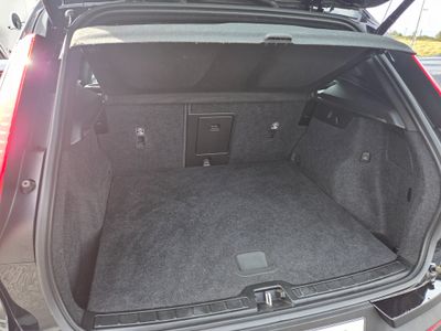 2023 Volvo XC40
