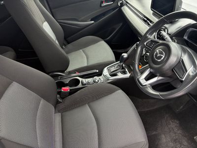 2017 Mazda Demio