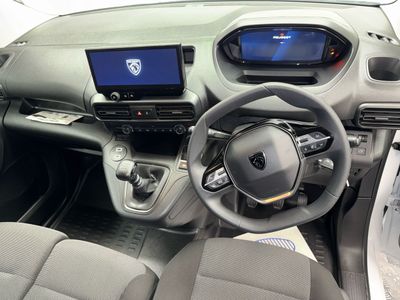2024 Peugeot Partner