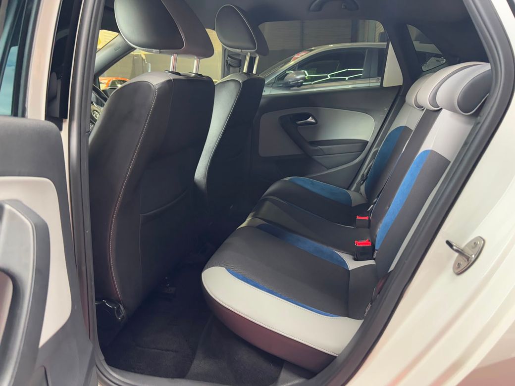 2014 Volkswagen Polo