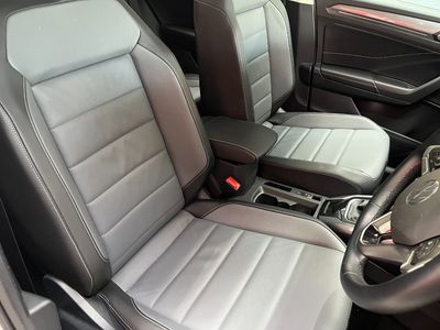 2024 Volkswagen T-Roc
