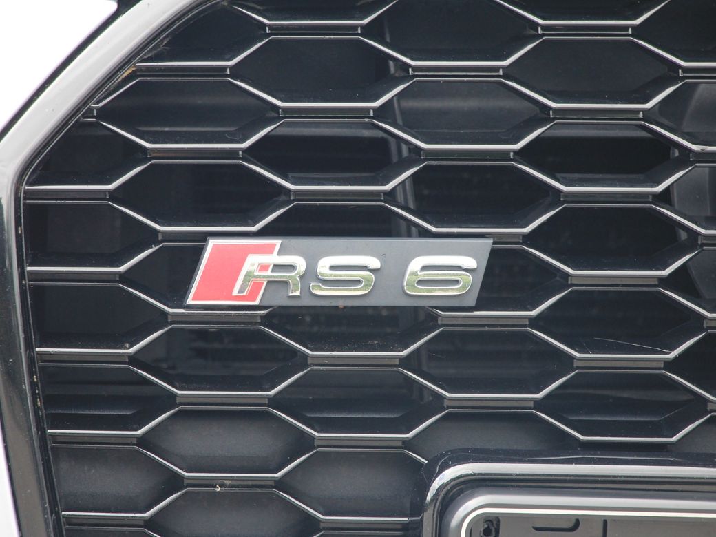 2016 Audi RS6