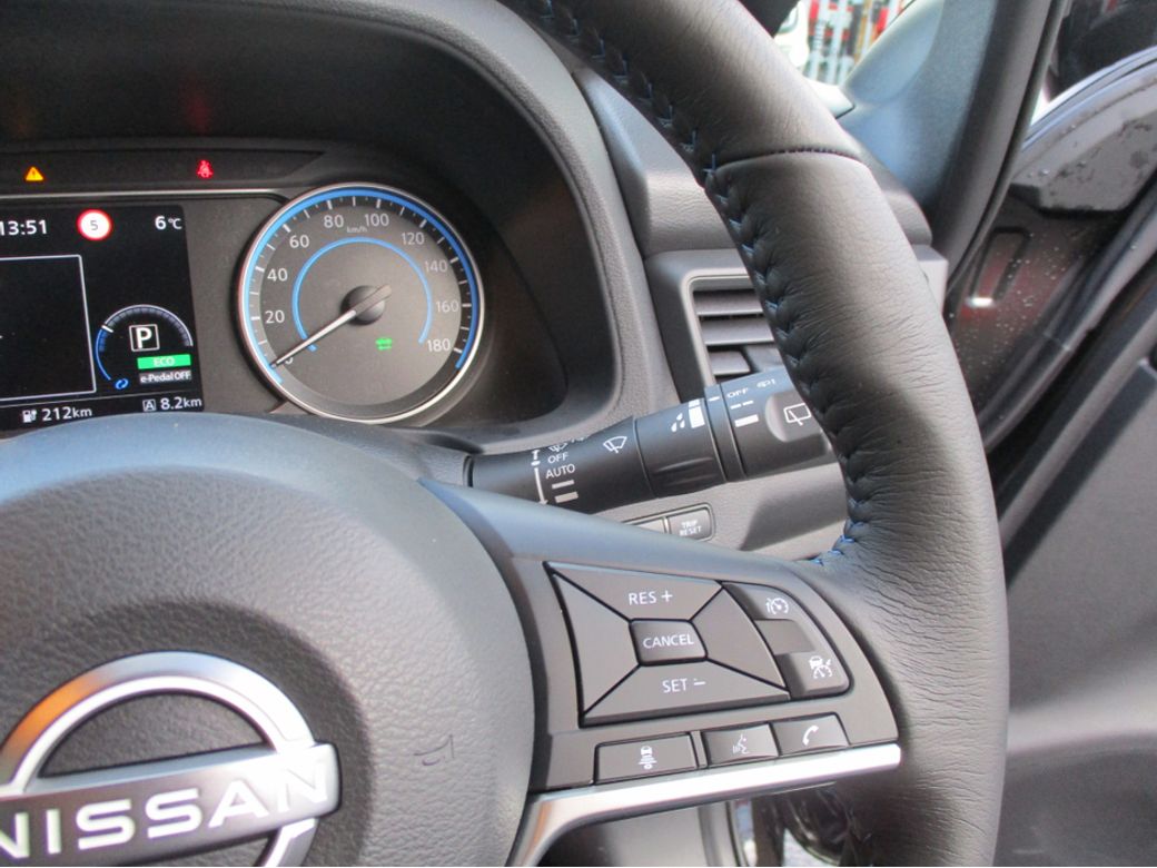 2024 Nissan Leaf