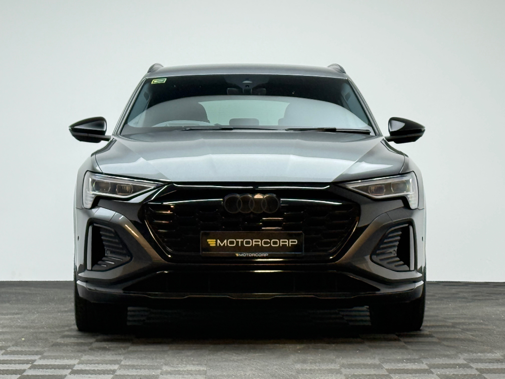 2023 Audi Q8 e-tron