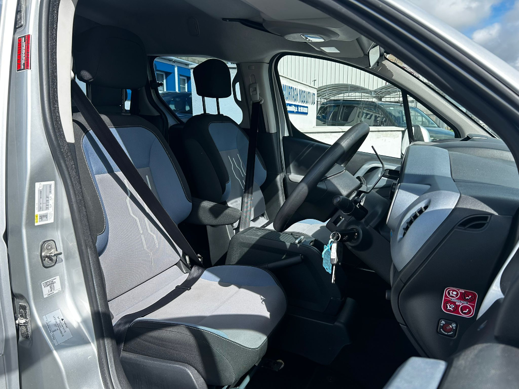 2015 Peugeot Partner Tepee