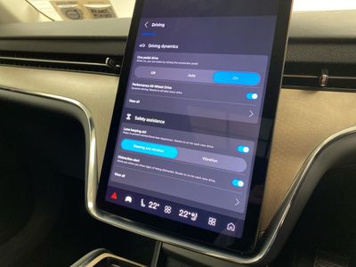 2025 Volvo EX90