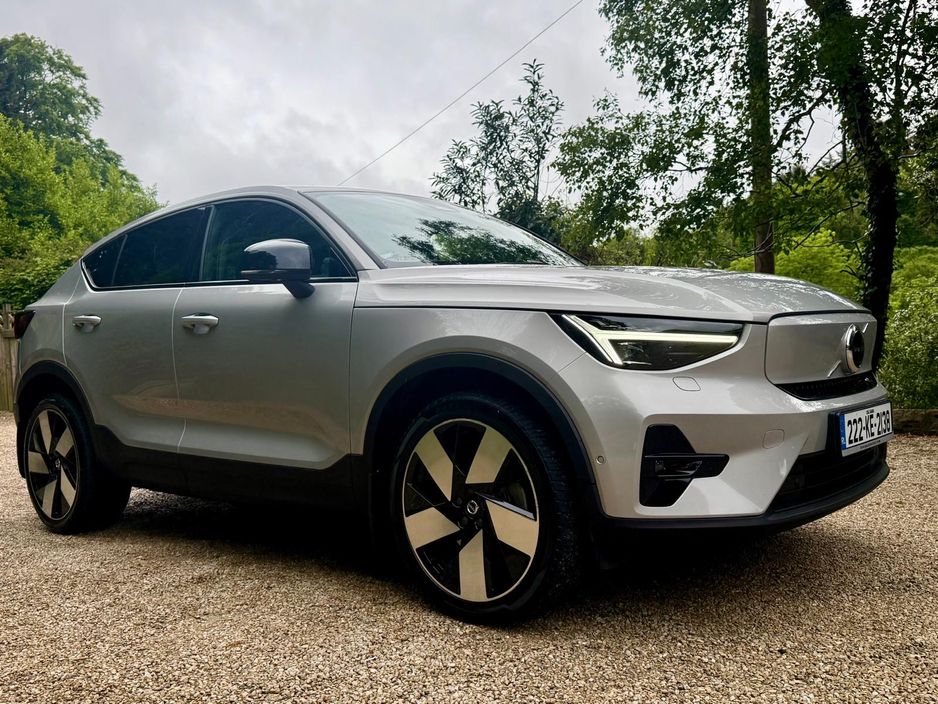 2022 Volvo C40