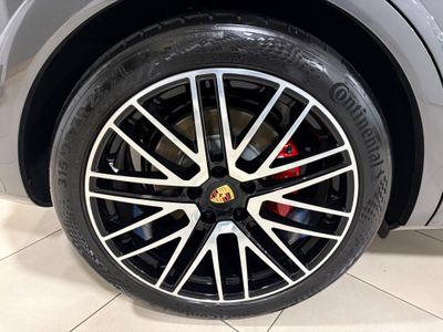 2024 Porsche Cayenne