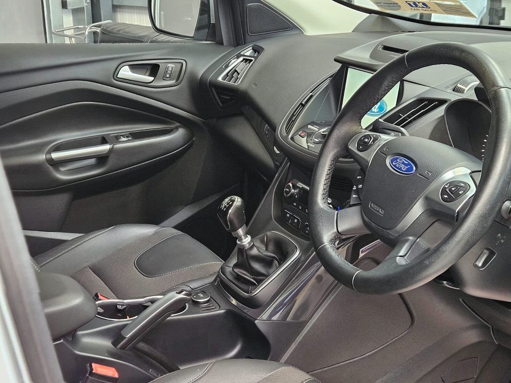 2016 Ford Kuga