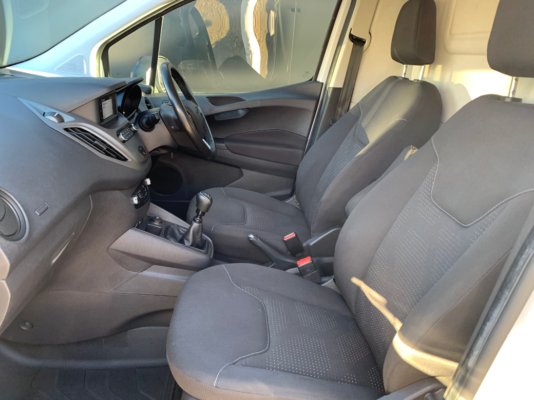 2019 Ford Transit Courier