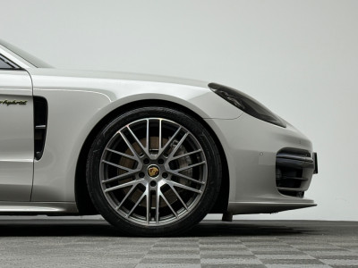 2023 Porsche Panamera