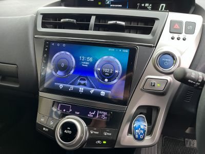 2019 Toyota Prius Alpha